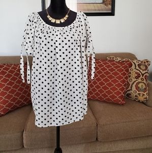 💥Blouse with Gold necklace set💥